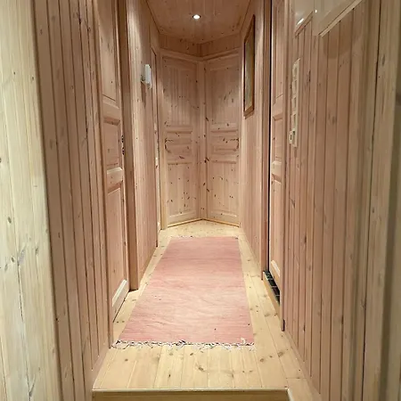 At Kvamskogen With A Great View * Kvam (Hordaland)